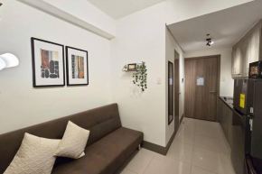1BR Unit Condotel w/ Balcony FAME Residences -FM21